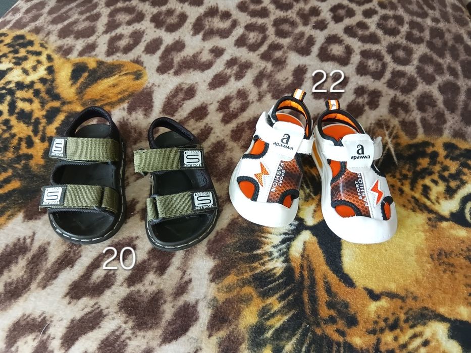 Lot Săndăluțe pn  băieți