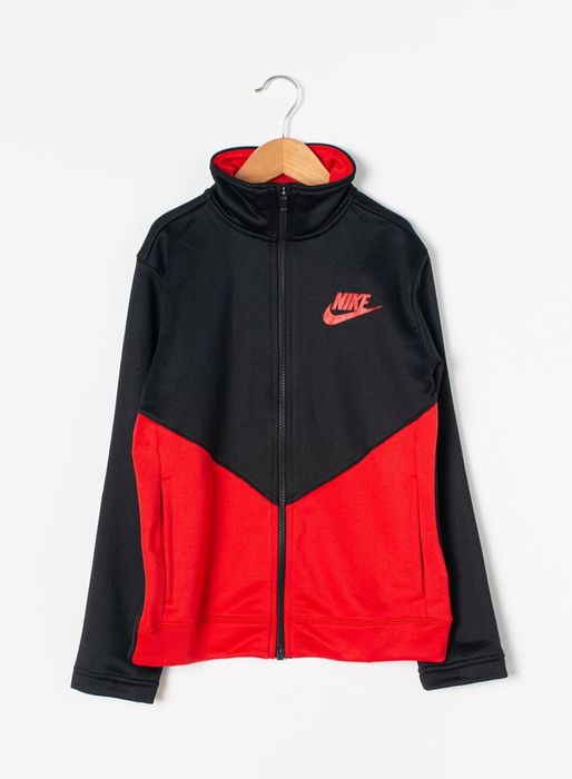Nike сортира екип core, 128-137