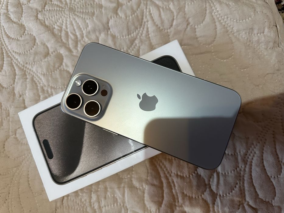 Айфон 15Про Макс  256гб iphone