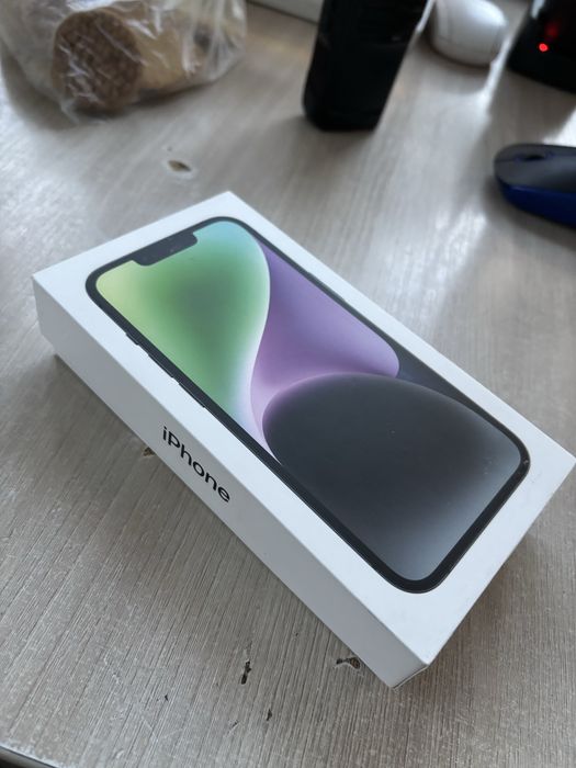 Iphone 14  128гб в идеальном состояние