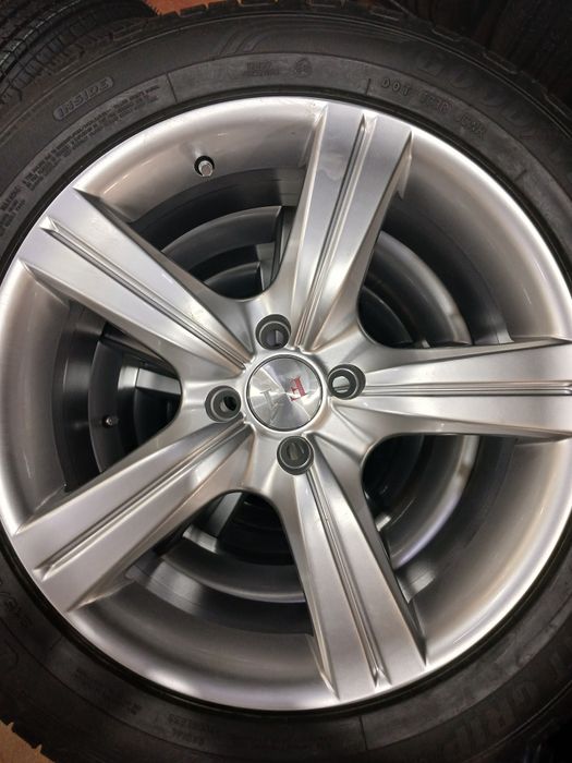 Продаётся!!! Диск+Балон R-17 на Кобальт