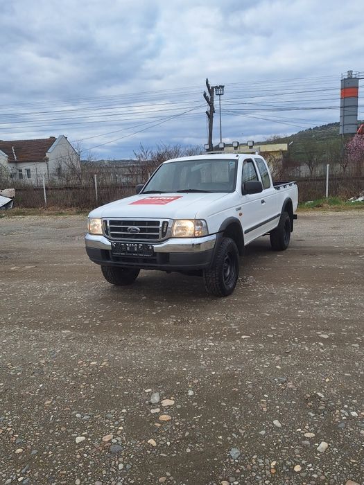 Ford ranger 2.5 diesel 4x4 mic mare clima am 2006 bena lunga