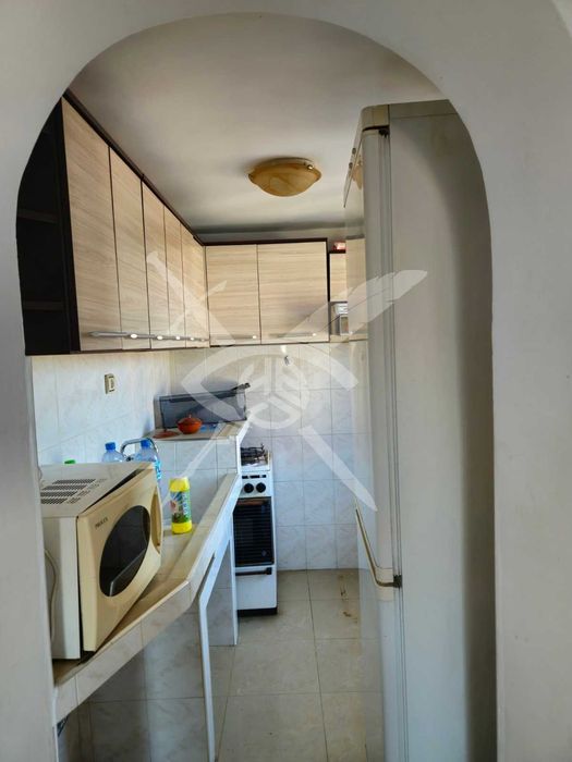 Продава се Къща в Карнобат - 270 кв.м за 589 €/кв.м - Снимка #7