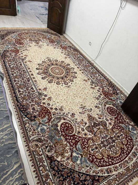 Продам ковры 2/3,2/3,2/1,5