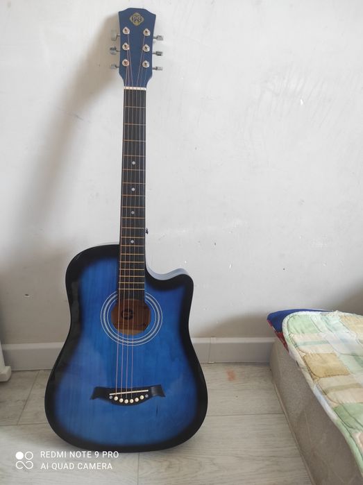 Гитара  гитар новый