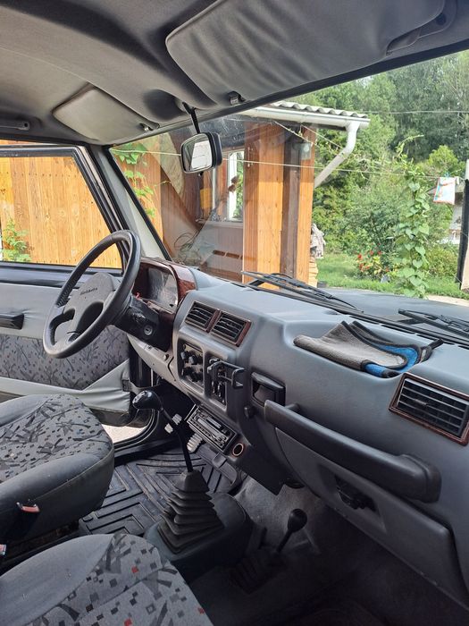 Внедорожник Mahindra