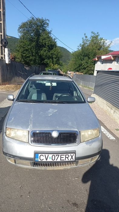 SKODA Fabia 2002 — imagine 3