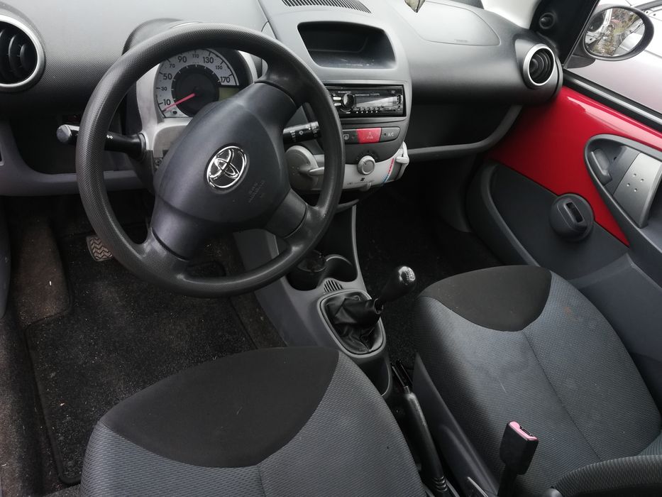 Închiriez auto Toyota aygo pt glovo,Bolt