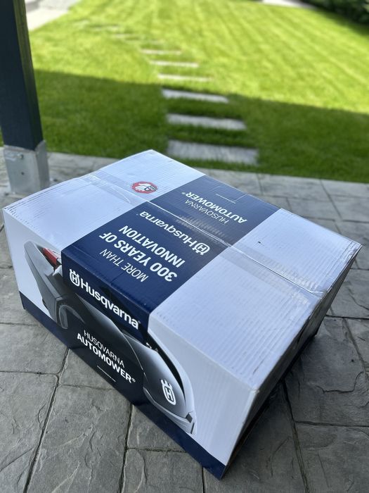 Robot de tuns iarba Husqvarna nou - cu factură eMag