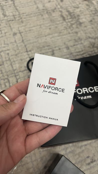 Часы кварцевые naviforce
