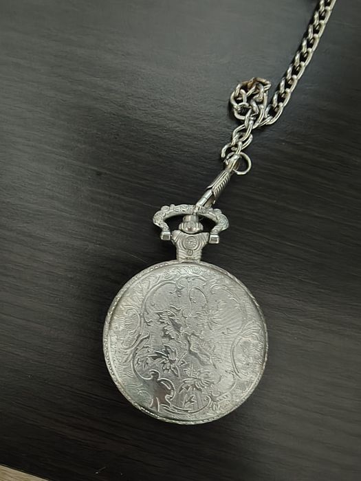 Ceas de buzunar quartz
