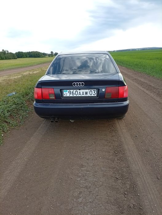 В продаже Ауди а6 с4