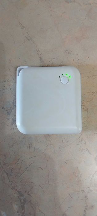 3 броя преносими външни батерии