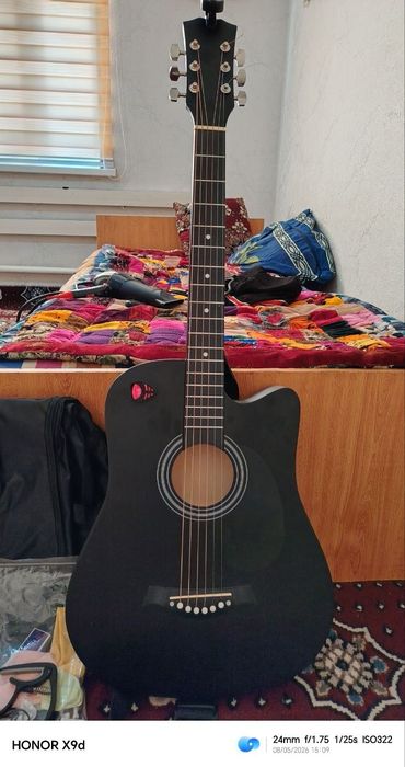 Gitara satıladı. Taza