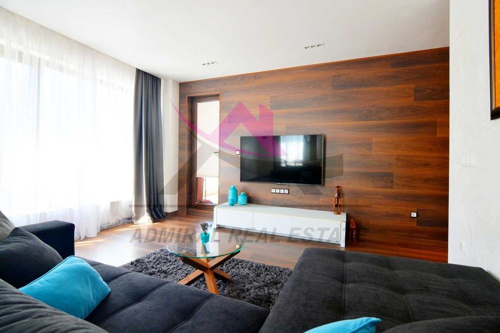 Дава се под наем Двустаен апартамент в Варна, Център - 85 кв.м за 1100 € - Снимка #1