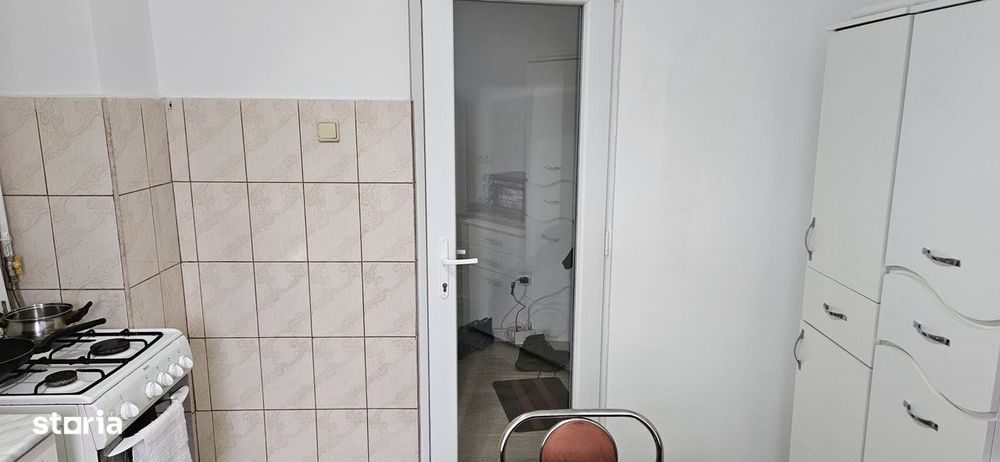 Vand apartament 2 camere in Deva, zona Constructorilor, etaj 3,