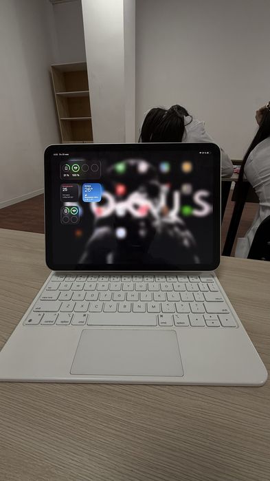 Продам Ipad 10 срочно