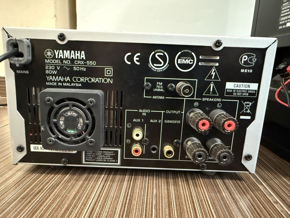 Yamaha CRX-550 NX-E400 Мини ресивър с Колонки
