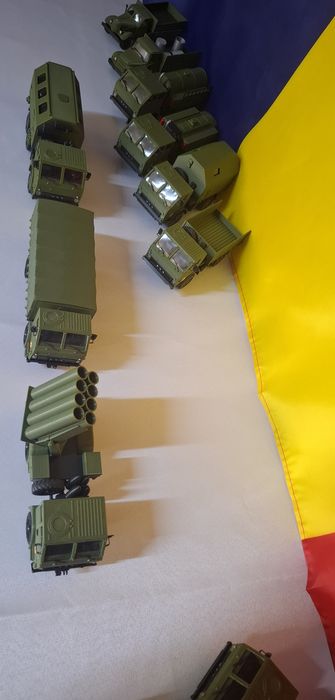 Machete Dac,Bucegi,SR 101 armata,scara 1:43