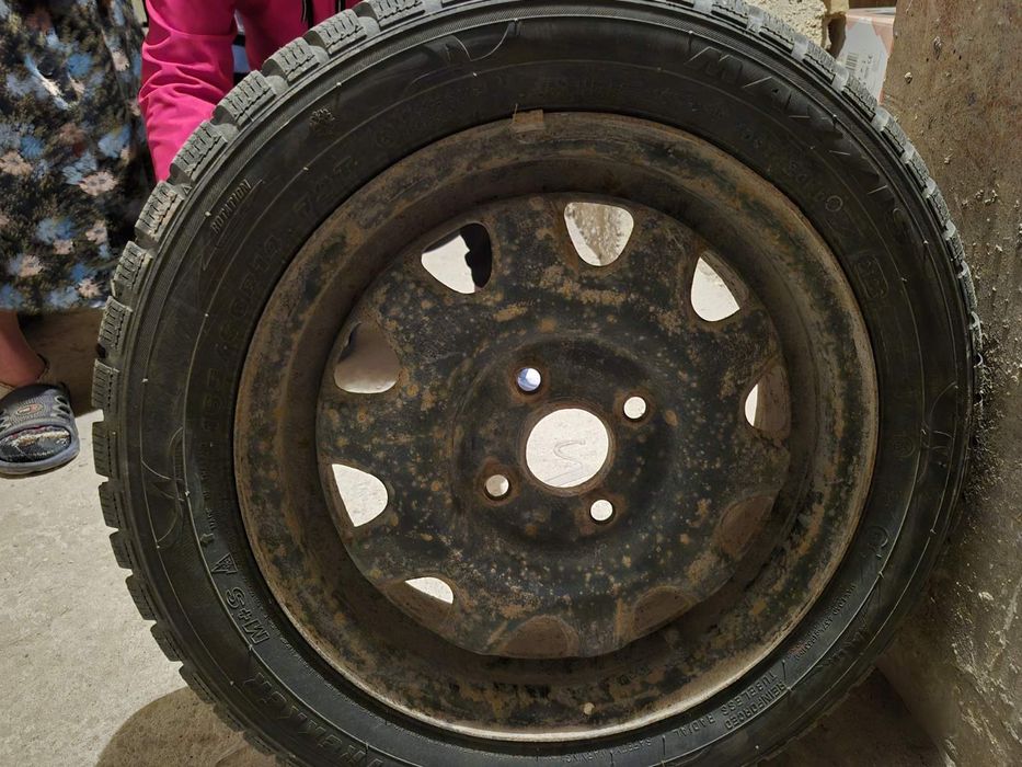 Зимни гуми Maxxis 165 60 14