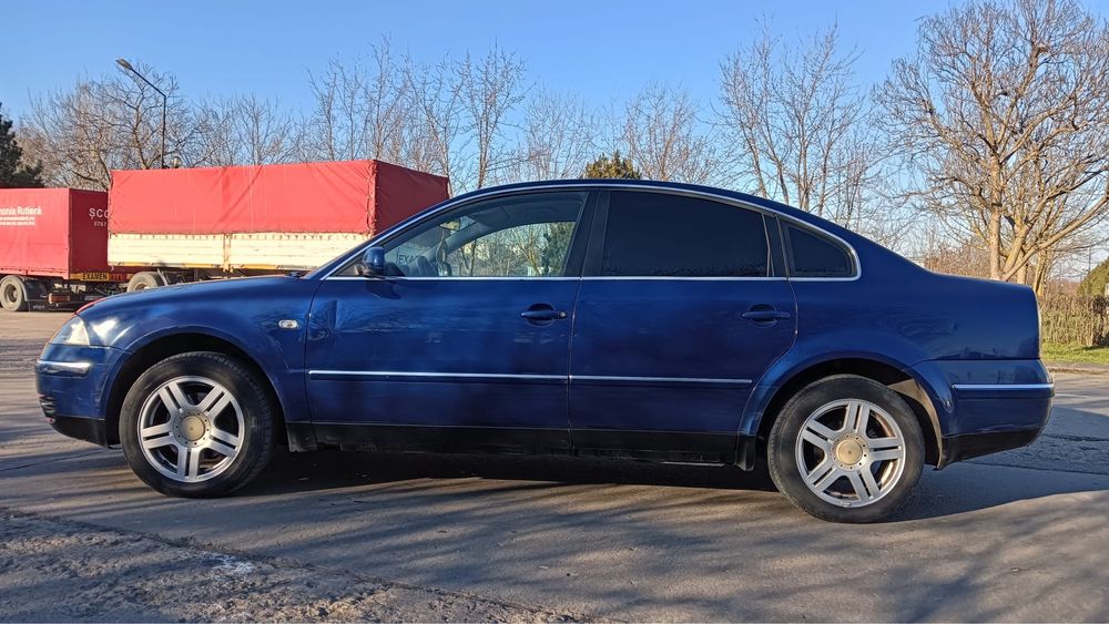 VOLKSWAGEN Passat 2002 — imagine 3