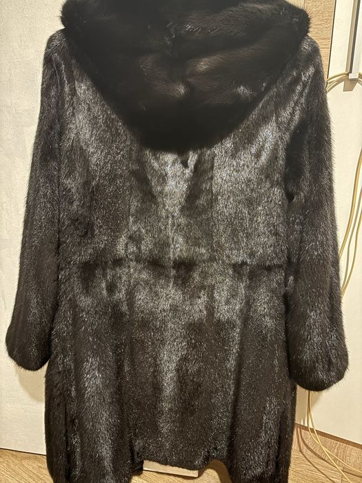 Шуба норковая с капюшоном