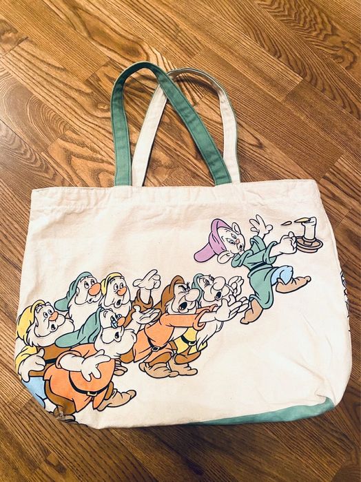 Белоснежка и семь гномов