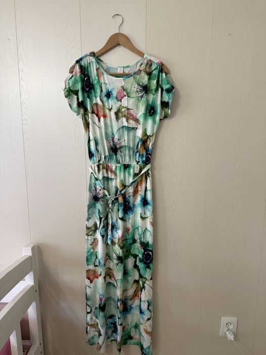 Продам платье макси