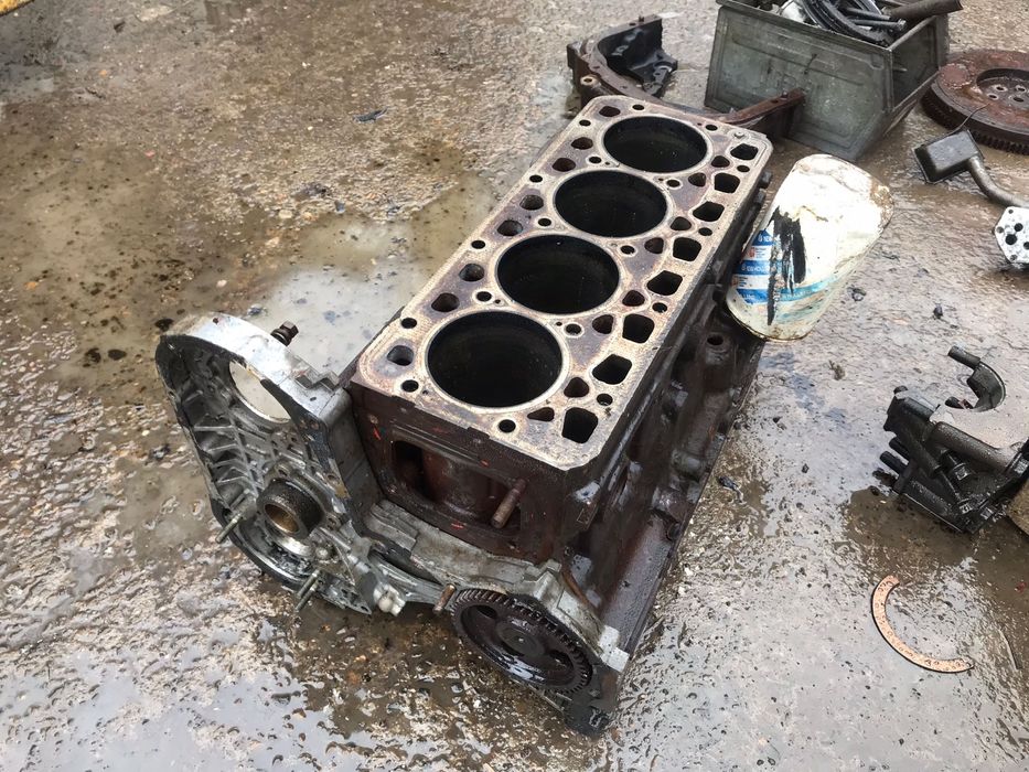 Dezmembrez Motor Fiat