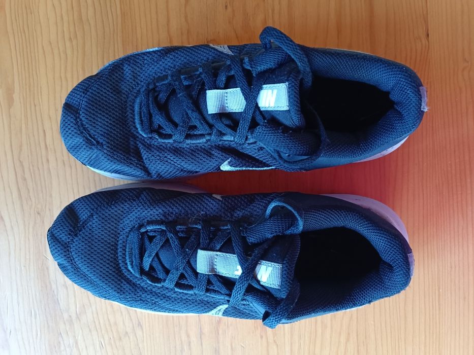 Маратонки Nike, размер 40.5