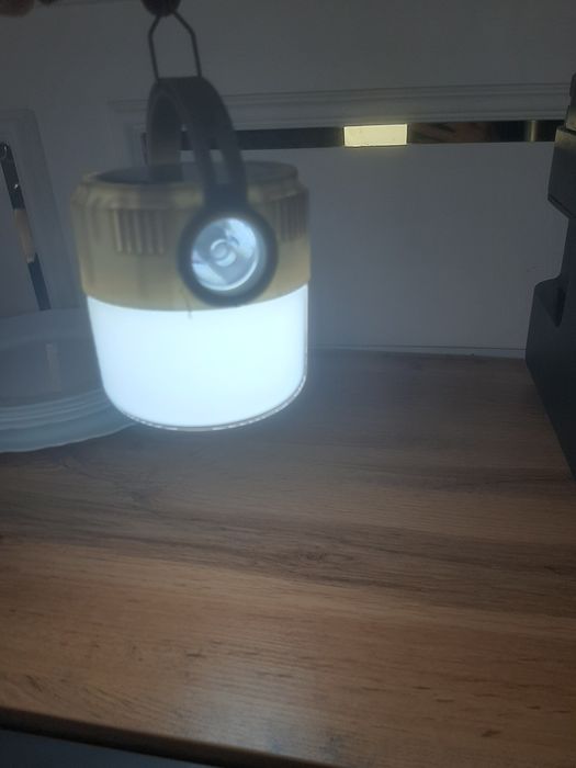 Фонарь для кемпинга.