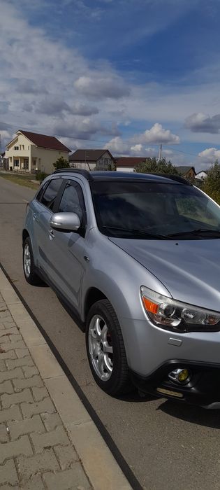 Mitsubishi  asx 1,8  diesel  ținută în garaj Preț 6000 € tel.0768447431