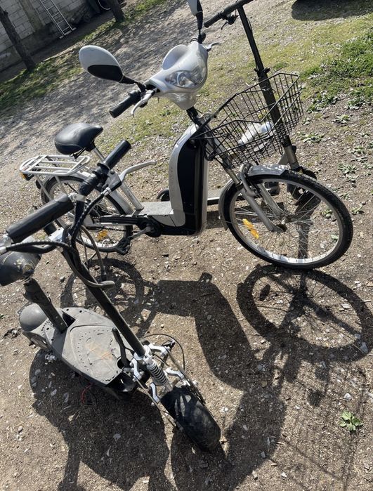 Dezmembrez 2 trotinete electrice si o bicicleta