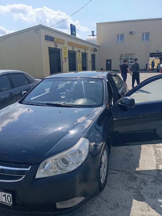 Chevrolet Epica 
2. Chevrolet Epica