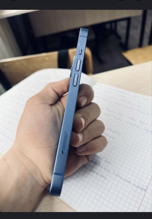 iPhone 13 идеал.