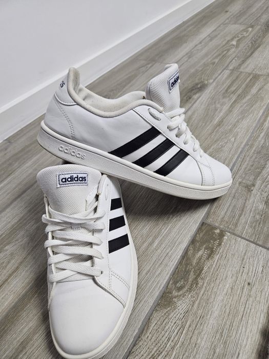 Adidasi pentru barbati Adidas 43 1/2