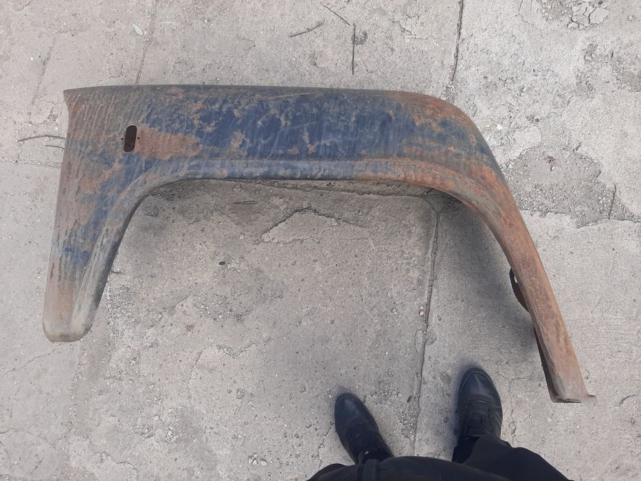 Продам крыло газ 53