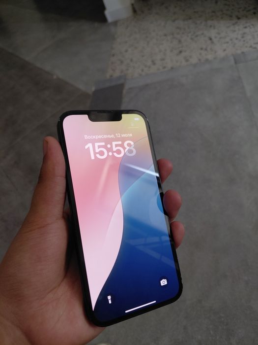 Продам телефон IPhone 13/ айфон 13