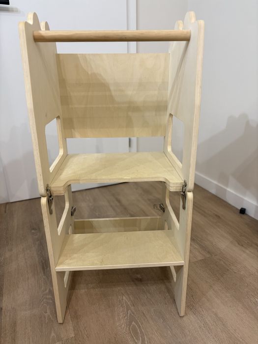 Помощна Монтесори Кула