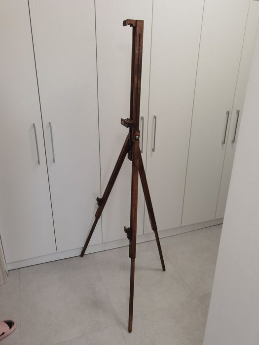 Професионален триножник за рисуване