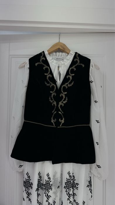 Кажекей и платье