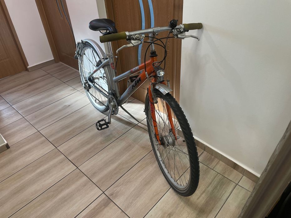 Bicicletă damă ,roți 26