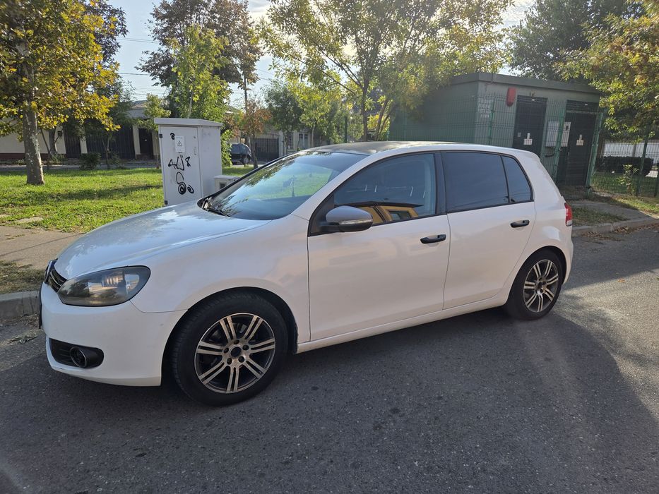 VOLKSWAGEN Golf 2012 — imagine 2
