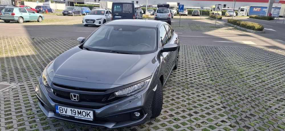 Honda civic sedan x 1.5 182cp