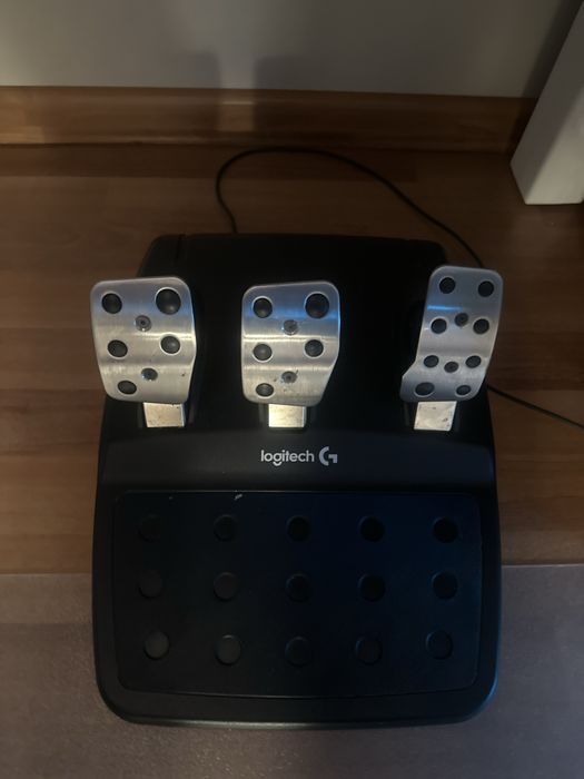Volan Logitech G29
