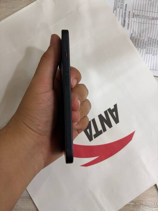 Iphone 15 256 gb korobkasi bor 460$