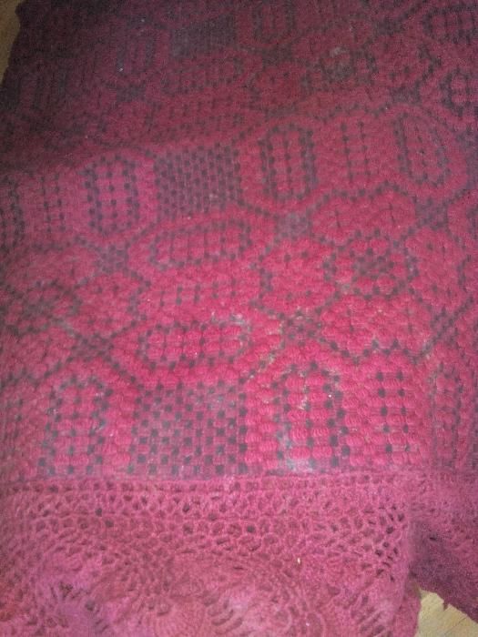 Одеала, домашно тъкани завивки, чаршафи