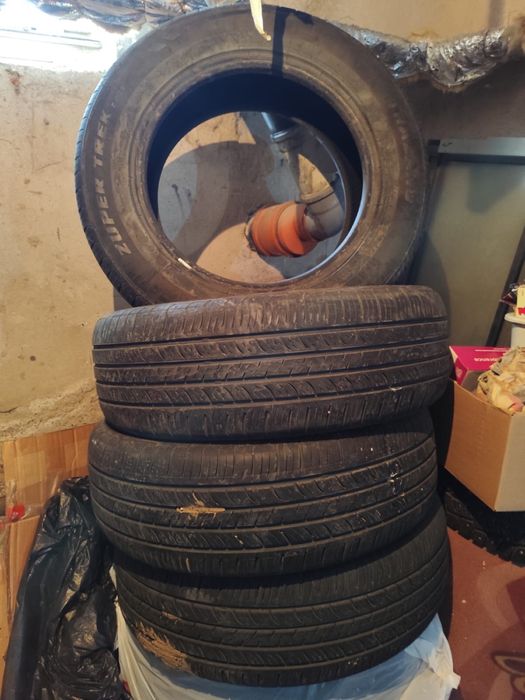 Продам шины летние 225/65/17