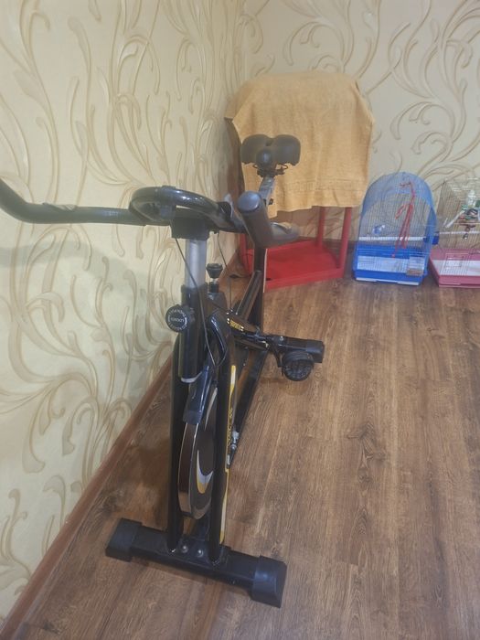 Велосипед тренажер для дома