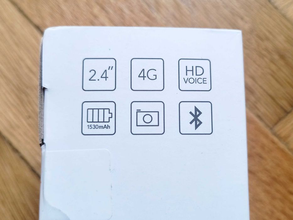 Запечатан чисто нов телефон с бутони Alcatel 3080